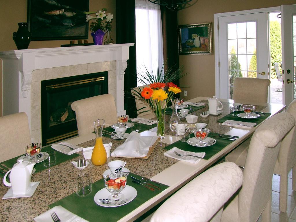 In Elegance Bed & Breakfast Niagara-on-the-Lake Dış mekan fotoğraf