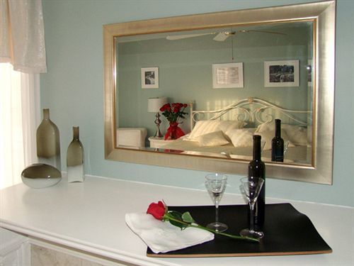In Elegance Bed & Breakfast Niagara-on-the-Lake Dış mekan fotoğraf